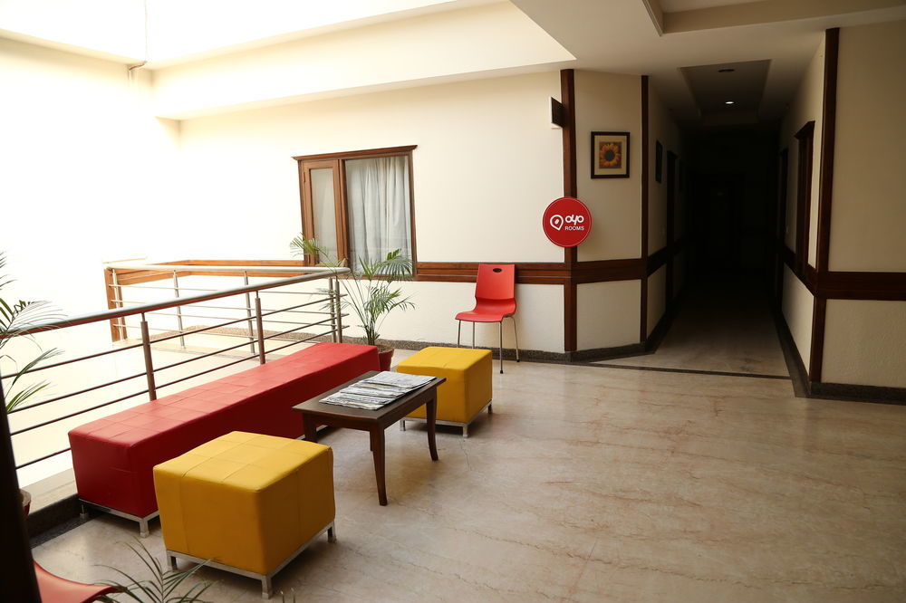 Oyo Rooms Chandigarh Sector 34 Εξωτερικό φωτογραφία